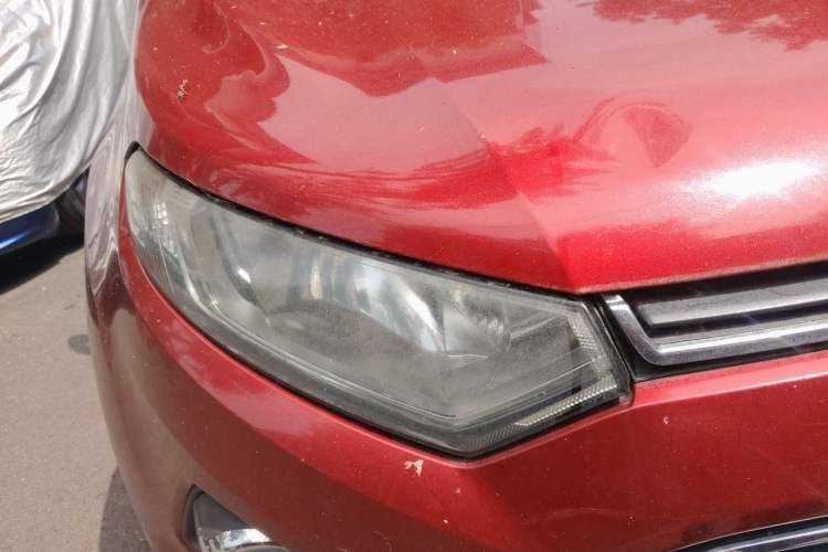 Used Ford EcoSport 2013 1.5L Automatic Prestige Model Right Front Headlight