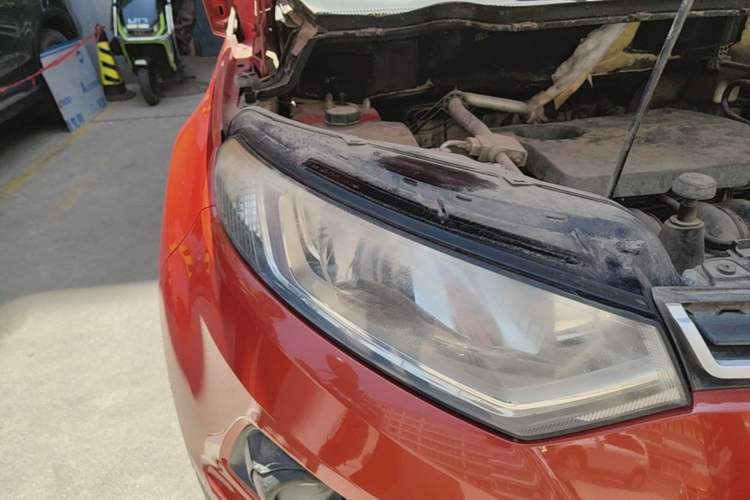 Used Ford EcoSport 2013 1.5L Manual Fashion Model Right Front Headlight