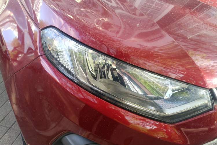 Used Ford EcoSport 2013 1.5L Manual Fashion Model Right Front Headlight