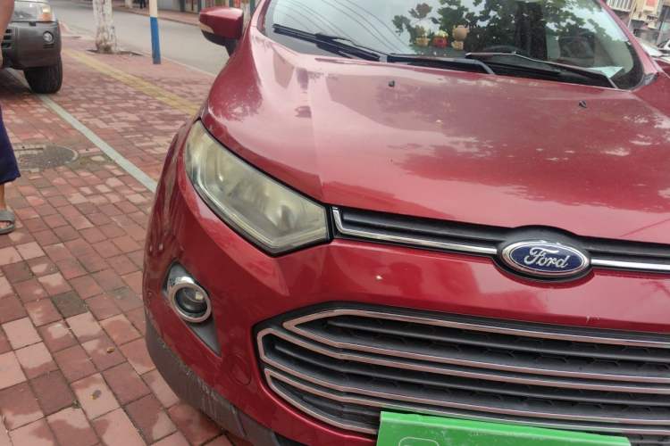 Used Ford EcoSport 2013 1.5L Automatic Prestige Model Right Front Headlight