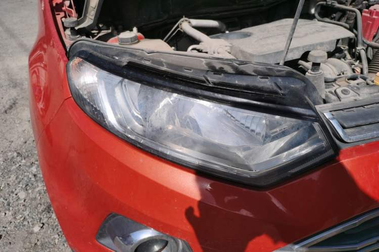 Used Ford EcoSport 2013 1.5L Automatic Prestige Model Right Front Headlight