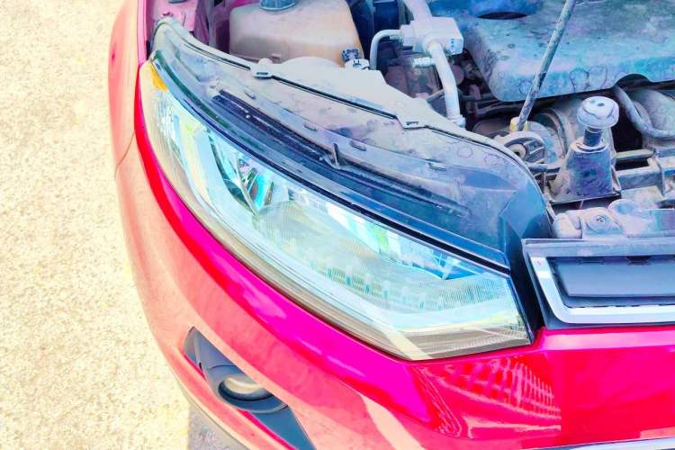 Used Ford EcoSport 2013 1.5L Automatic Fashion Model Right Front Headlight