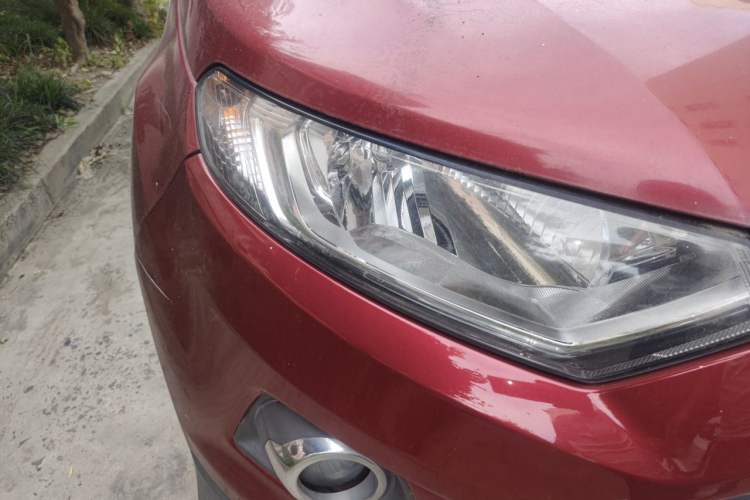Used Ford EcoSport 2013 1.5L Automatic Prestige Model Right Front Headlight