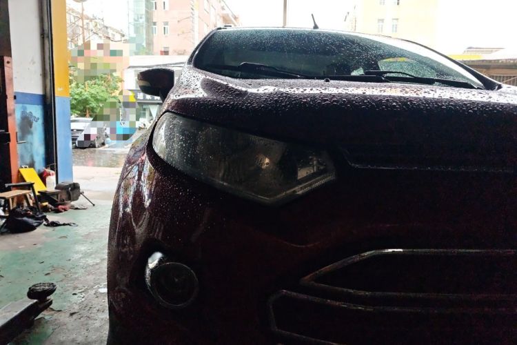 Used Ford EcoSport 2013 1.5L Automatic Prestige Model Right Front Headlight