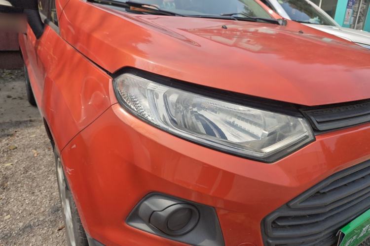 Used Ford EcoSport 2013 1.5L Manual Comfort Model Right Front Headlight
