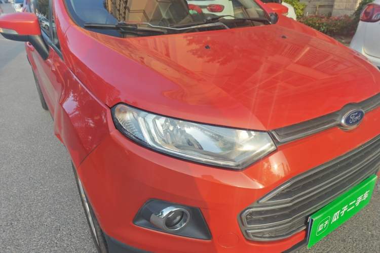 Used Ford EcoSport 2013 1.5L Automatic Prestige Model Right Front Headlight