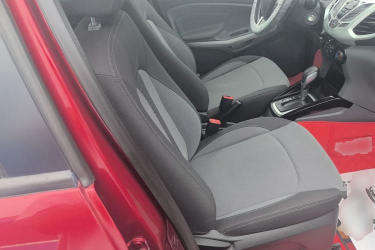 Used Ford EcoSport 2013 1.5L Automatic Fashion Model Right Front Seat
