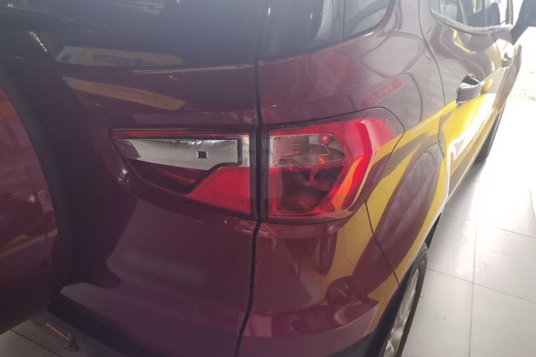 Used Ford EcoSport 2013 1.5L Automatic Fashion Model Right Rear Taillight
