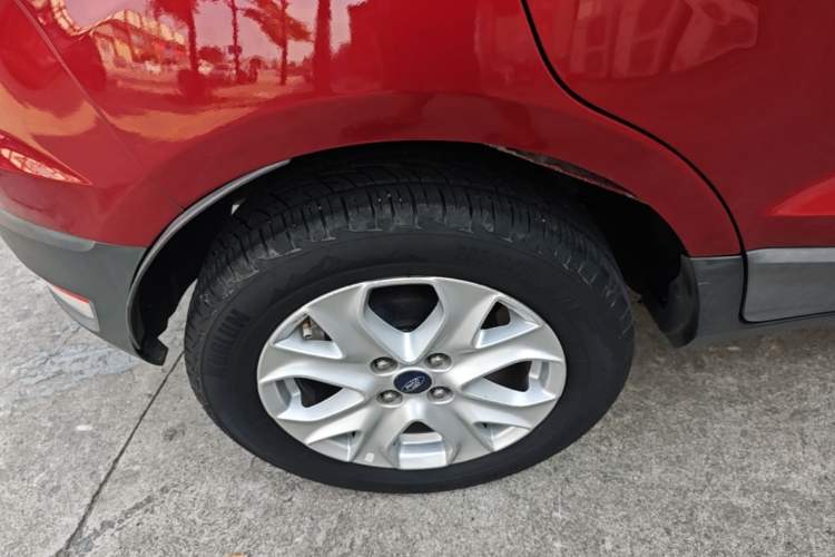 Used Ford EcoSport 2013 1.5L Automatic Fashion Model Right Rear Wheel Hub