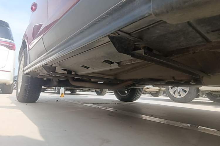 Used Ford EcoSport 2013 1.5L Automatic Fashion Model Right Side Sill