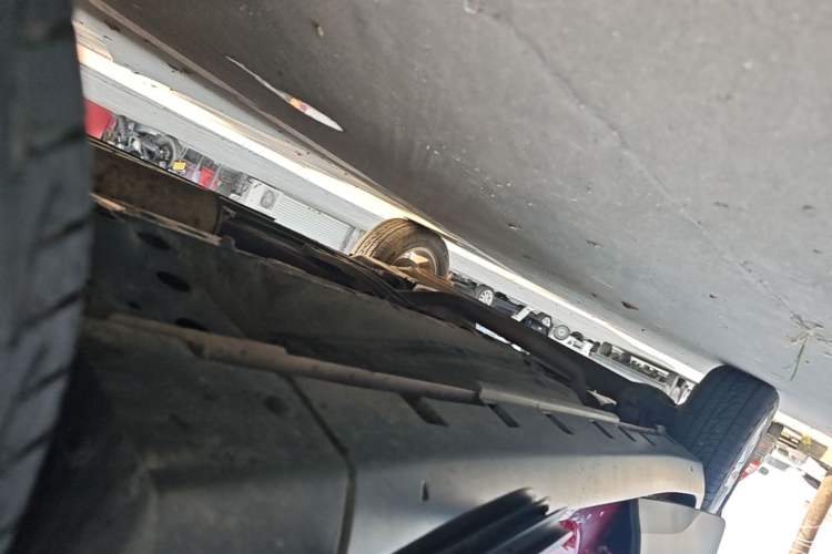 Used Ford EcoSport 2013 1.5L Automatic Fashion Model Right Side Sill