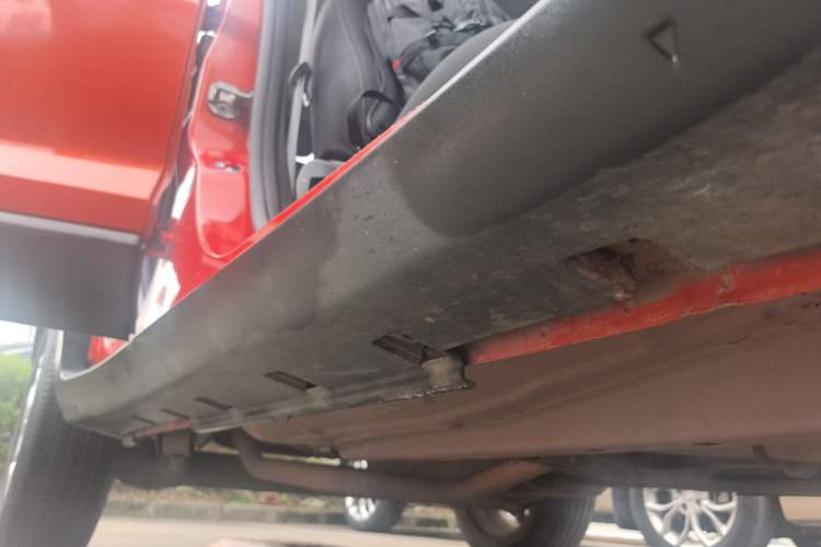 Used Ford EcoSport 2013 1.5L Automatic Prestige Model Right Side Sill