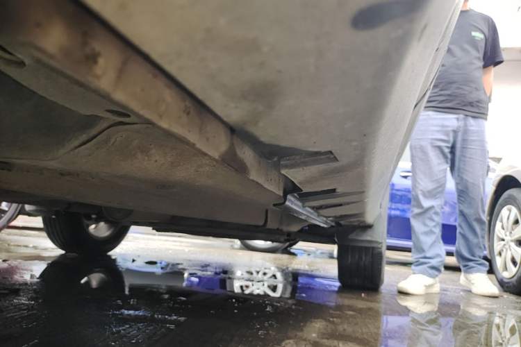 Used Ford EcoSport 2013 1.5L Manual Fashion Model Right Side Sill