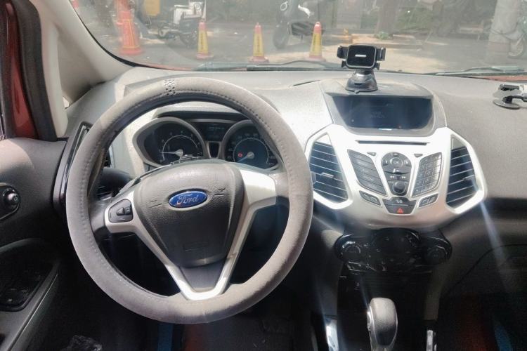 Used Ford EcoSport 2013 1.5L Automatic Prestige Model Steering Wheel
