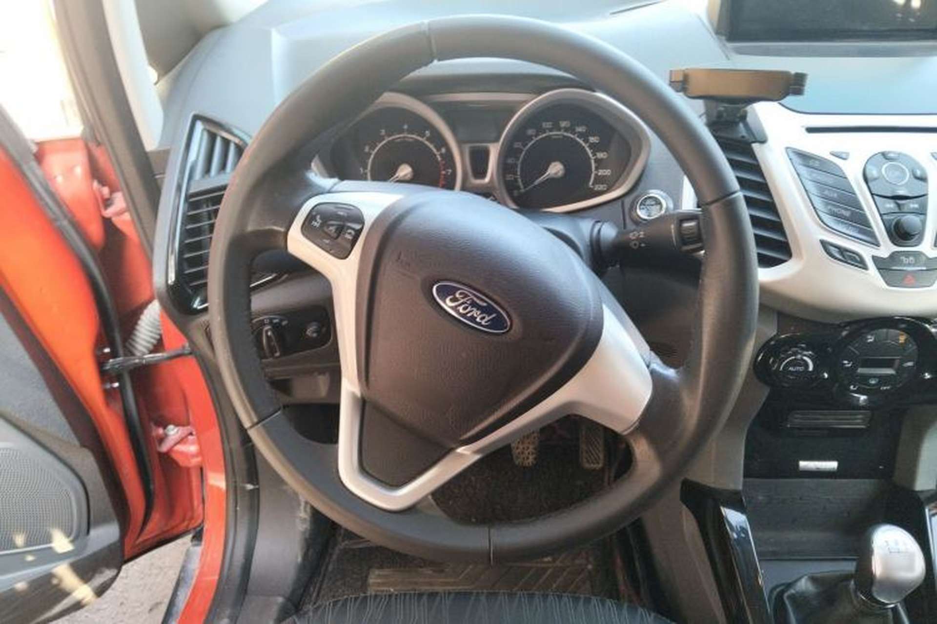 Used Ford EcoSport 2013 1.5L Manual Luxury Model Steering Wheel