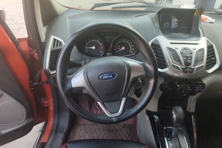 Used Ford EcoSport 2013 1.5L Automatic Fashion Model Steering Wheel