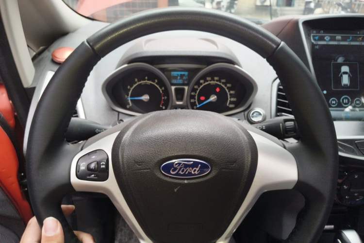 Used Ford EcoSport 2013 1.5L Automatic Prestige Model Steering Wheel