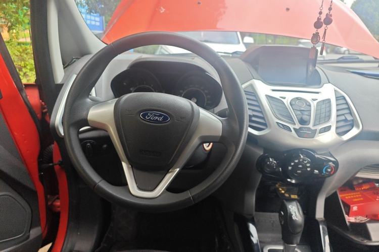 Used Ford EcoSport 2013 1.5L Automatic Fashion Model Steering Wheel