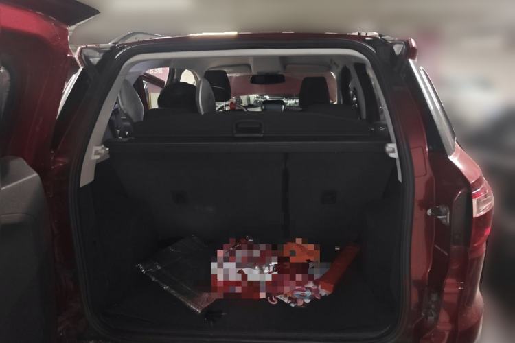 Used Ford EcoSport 2013 1.5L Automatic Fashion Model Trunk