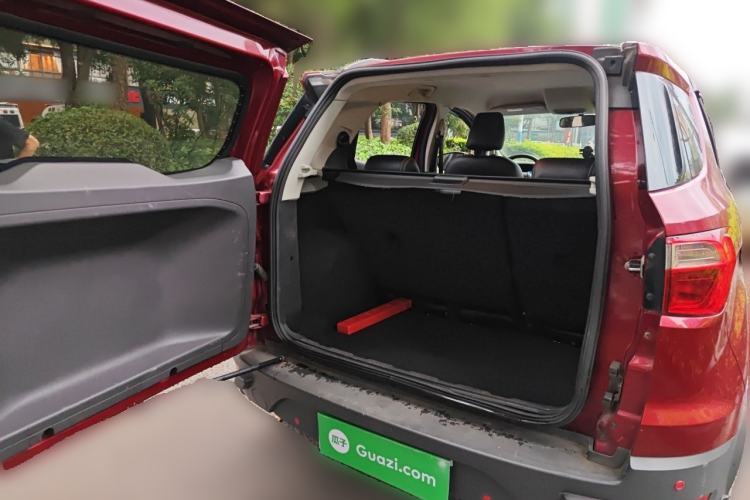 Used Ford EcoSport 2013 1.5L Automatic Fashion Model Trunk
