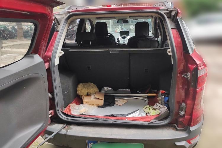 Used Ford EcoSport 2013 1.5L Automatic Fashion Model Trunk