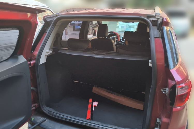 Used Ford EcoSport 2013 1.5L Automatic Fashion Model Trunk