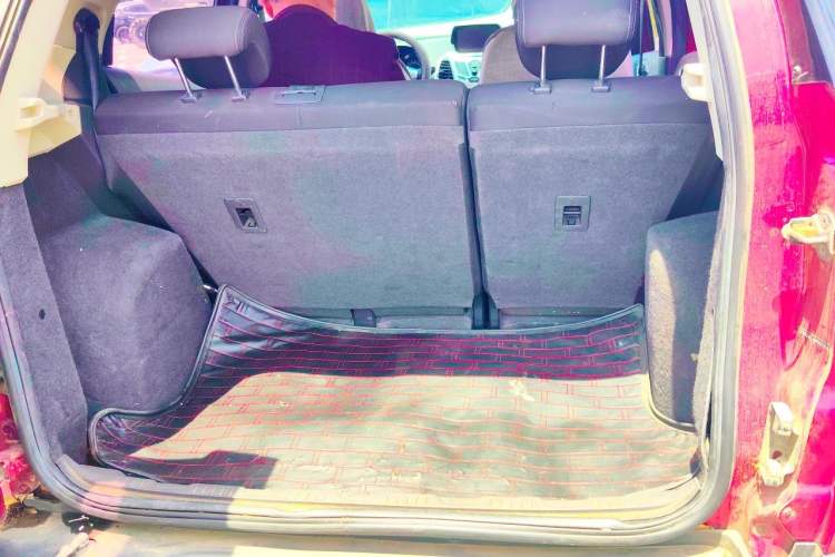 Used Ford EcoSport 2013 1.5L Automatic Fashion Model Trunk