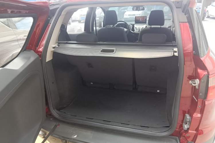 Used Ford EcoSport 2013 1.5L Automatic Prestige Model Trunk