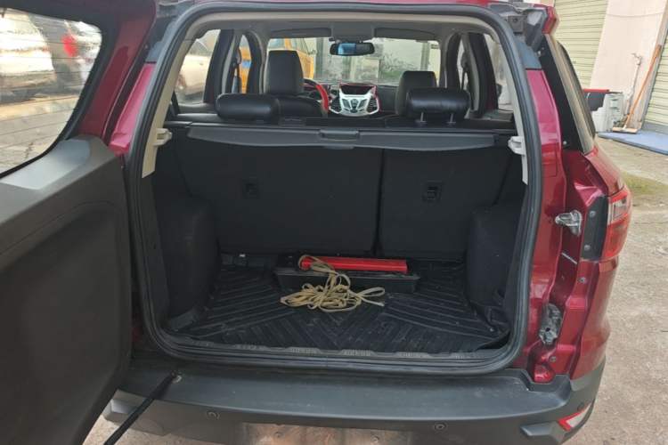 Used Ford EcoSport 2013 1.5L Manual Luxury Model Trunk