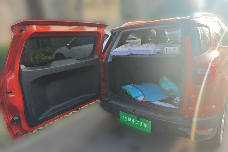 Used Ford EcoSport 2013 1.5L Automatic Prestige Model Trunk