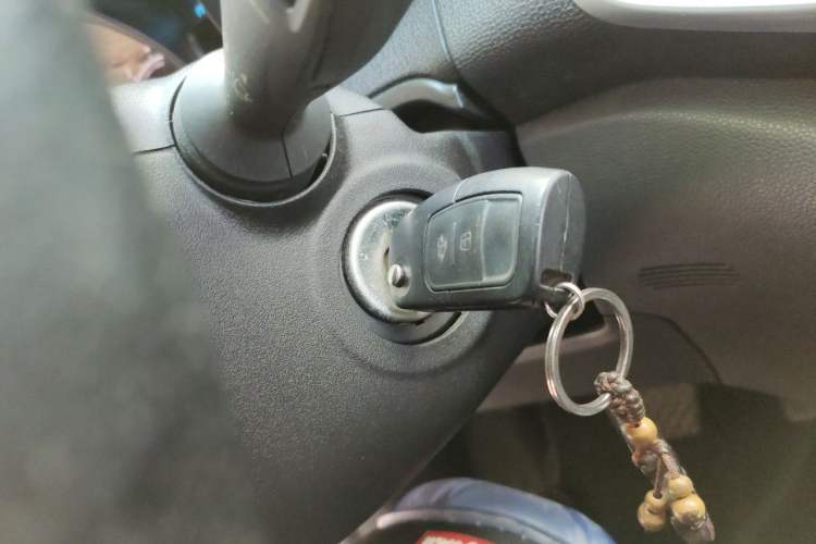 Used Ford EcoSport 2013 1.5L Automatic Fashion Model Vehicle Key