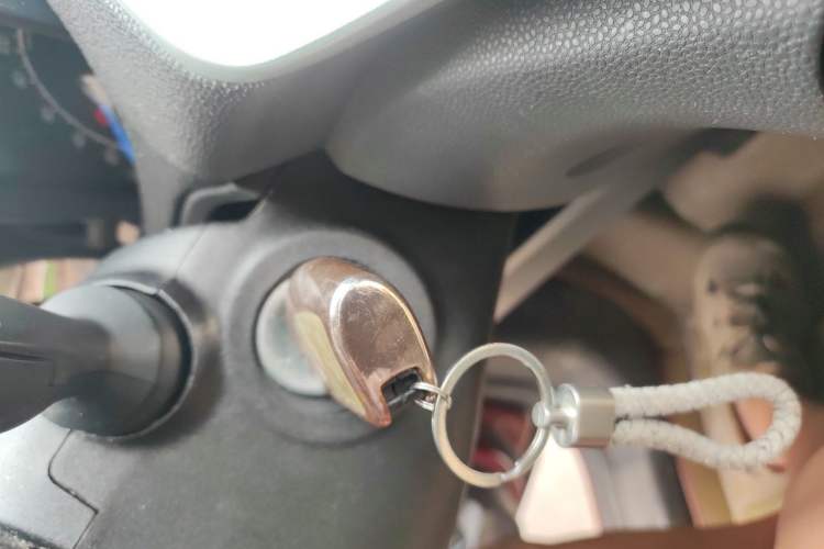 Used Ford EcoSport 2013 1.5L Automatic Fashion Model Vehicle Key