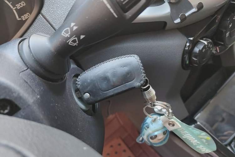 Used Ford EcoSport 2013 1.5L Manual Fashion Model Vehicle Key