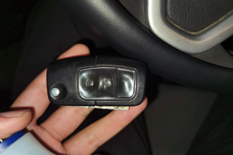 Used Ford EcoSport 2013 1.5L Manual Fashion Model Vehicle Key