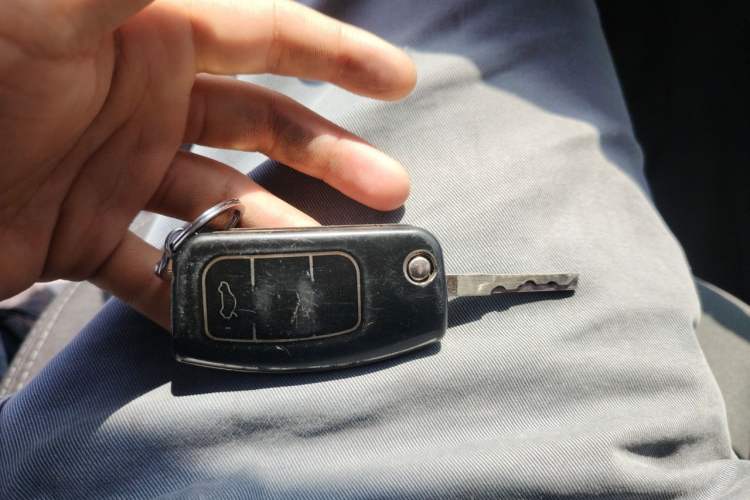 Used Ford EcoSport 2013 1.5L Automatic Fashion Model Vehicle Key