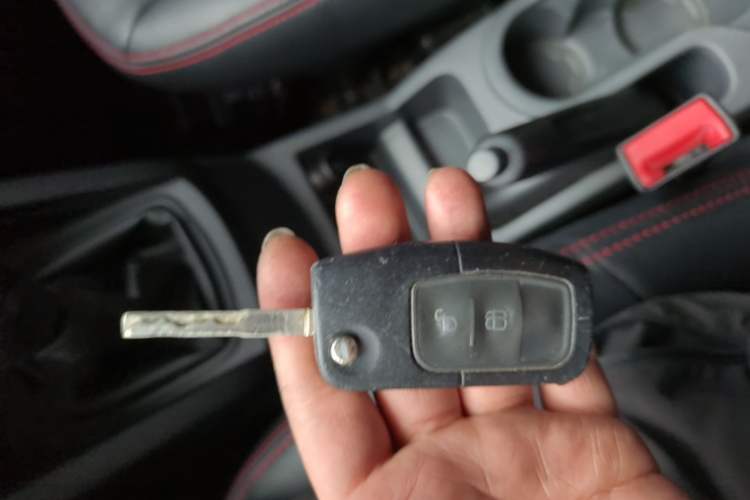 Used Ford EcoSport 2013 1.5L Manual Comfort Model Vehicle Key