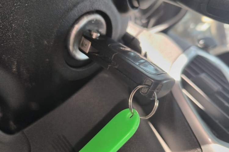 Used Ford EcoSport 2013 1.5L Automatic Fashion Model Vehicle Key