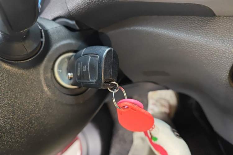 Used Ford EcoSport 2013 1.5L Automatic Fashion Model Vehicle Key