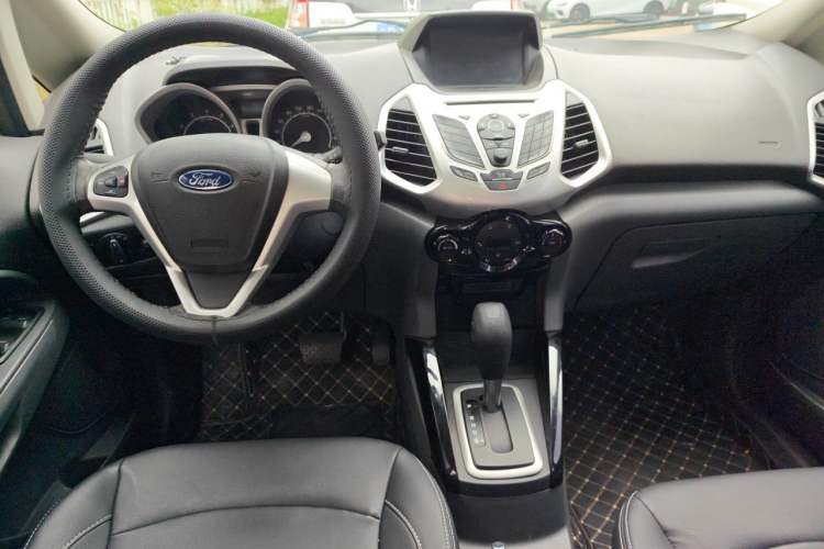 Used Ford EcoSport 2013 1.5L Automatic Prestige Model Center Console