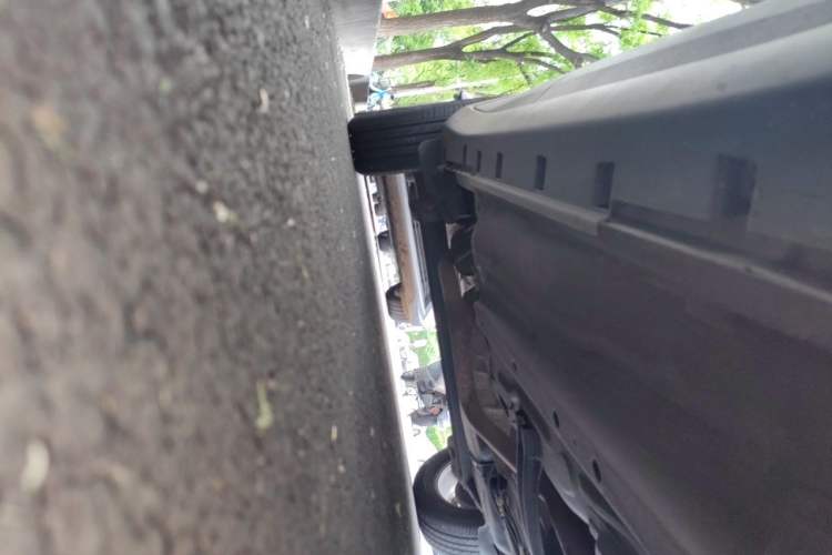 Used Ford EcoSport 2013 1.5L Automatic Prestige Model Chassis Front Right