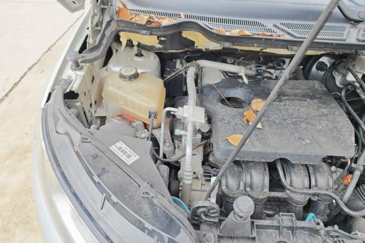 Used Ford EcoSport 2013 1.5L Automatic Prestige Model Engine Bay Right
