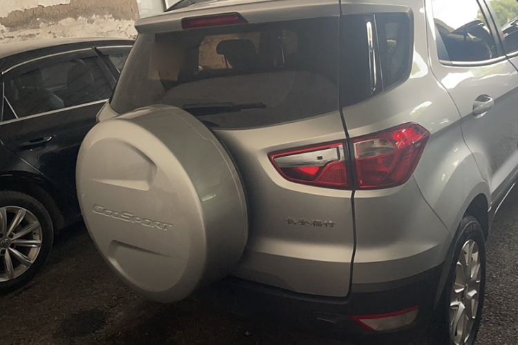 Used Ford EcoSport 2013 1.5L Automatic Fashion Model Exterior 3