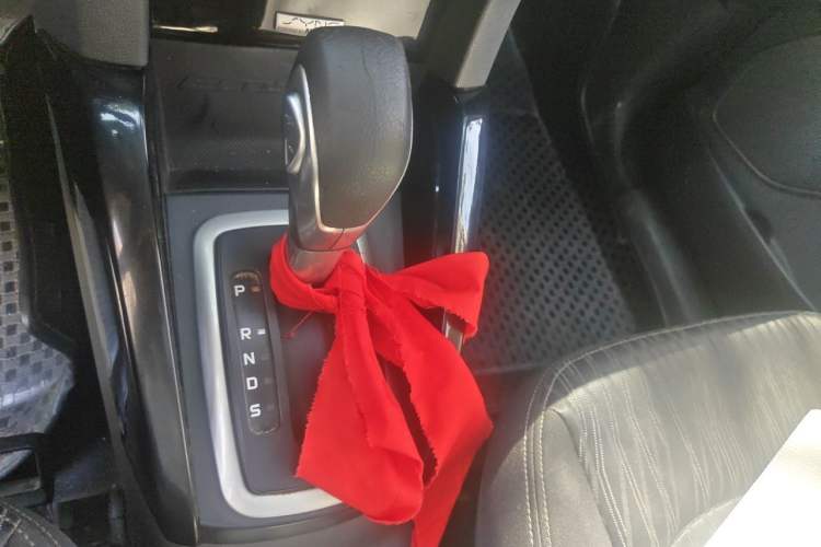 Used Ford EcoSport 2013 1.5L Automatic Prestige Model Gear Lever