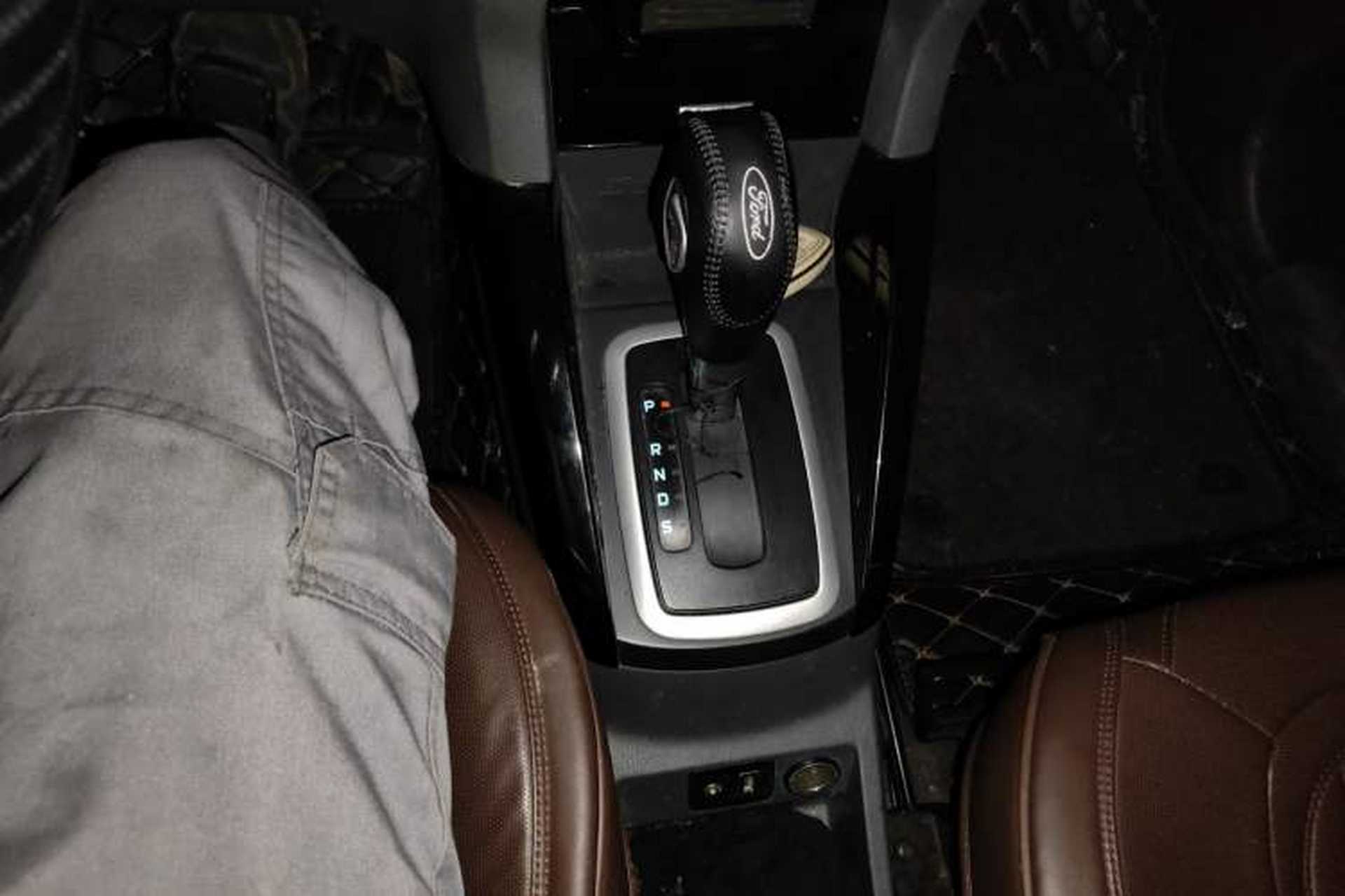 Used Ford EcoSport 2013 1.5L Automatic Prestige Model Gear Lever