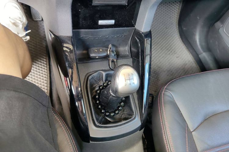 Used Ford EcoSport 2013 1.0L GTDi Manual Luxury Model Gear Lever