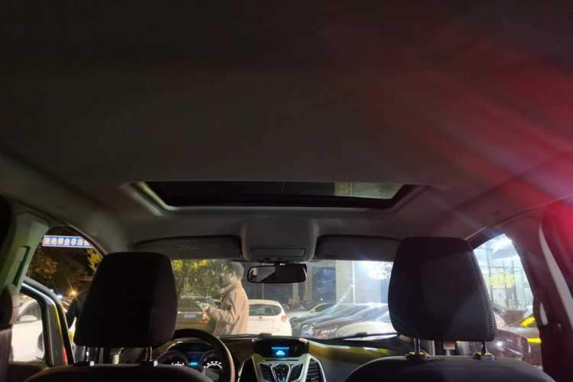 Used Ford EcoSport 2013 1.5L Automatic Prestige Model Headliner