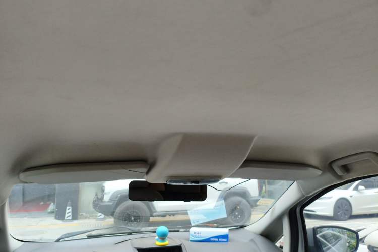 Used Ford EcoSport 2013 1.5L Automatic Fashion Model Headliner