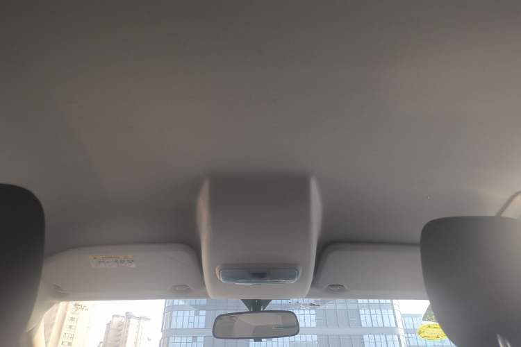 Used Ford EcoSport 2013 1.5L Manual Fashion Model Headliner