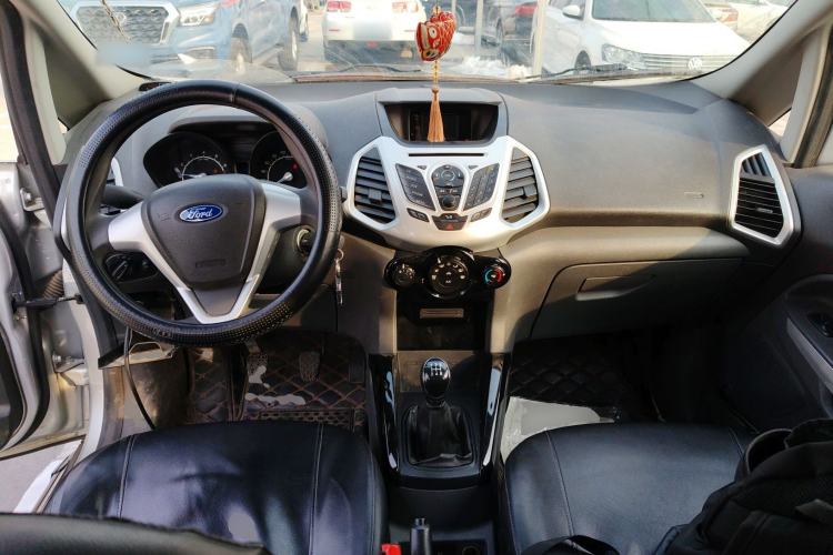 Used Ford EcoSport 2013 1.5L Manual Fashion Model Interior 2