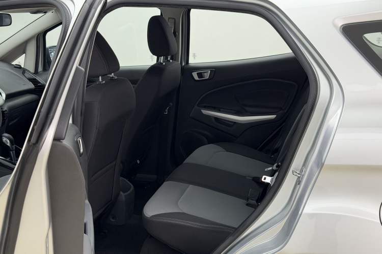 Used Ford EcoSport 2013 1.5L Automatic Fashion Model Interior 3